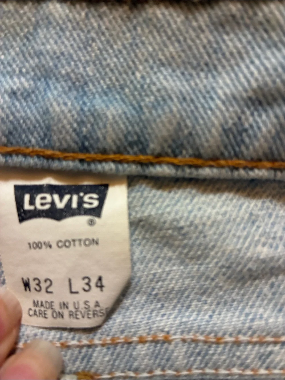 Levi's Men's Relaxed Light Wash Blue Denim Jeans
